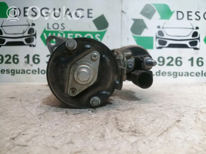 Volkswagen Jetta I Starter motor 02Z911024H