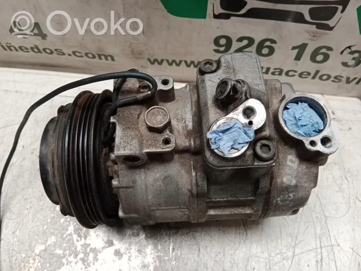 Audi A8 S8 D2 4D Ilmastointilaitteen kompressorin pumppu (A/C) 4B0260805