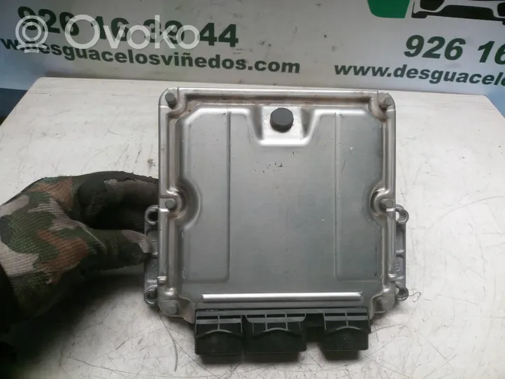 Peugeot 307 Calculateur moteur ECU 0281011081