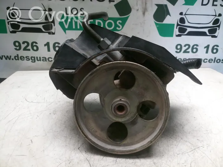 Peugeot 206+ Pompe de direction assistée 26086355QK