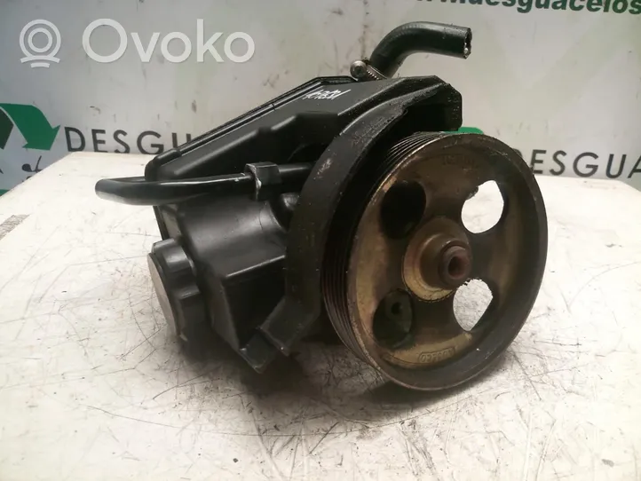 Peugeot 206+ Power steering pump 26096680QY