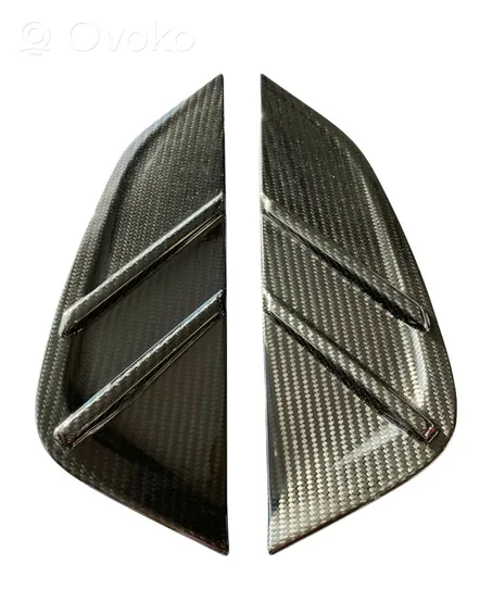 BMW M4 G82 G83 Rivestimento dell’estremità del parafango 51132469623