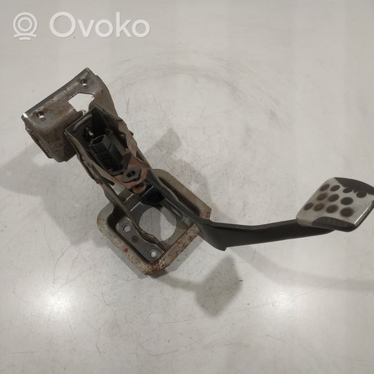 Nissan X-Trail T30 Brake pedal 