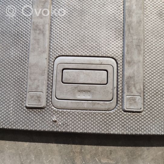 Nissan X-Trail T30 Trunk/boot floor carpet liner 