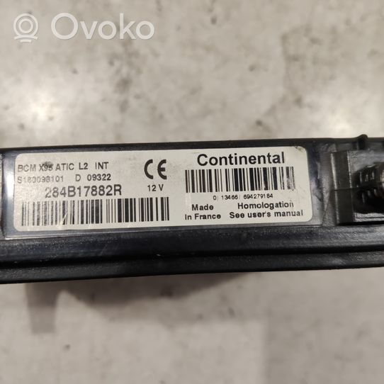 Renault Megane III Komputer / Sterownik ECU i komplet kluczy 284B17882R