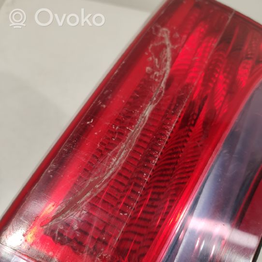 Citroen C5 Lampy tylnej klapy bagażnika 89034081X31