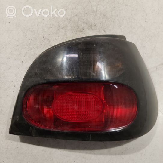 Renault Megane I Lampa tylna 