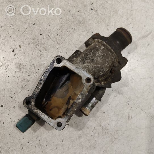 Peugeot 307 Boîtier de thermostat 