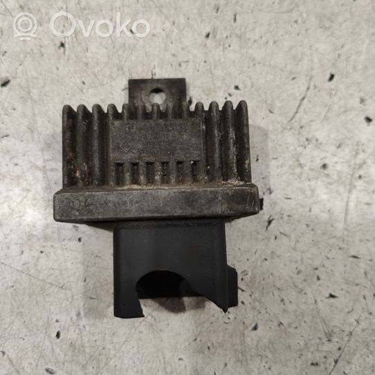 MAA11760 Renault Megane II Glow plug preheat relay 7700115078 Used