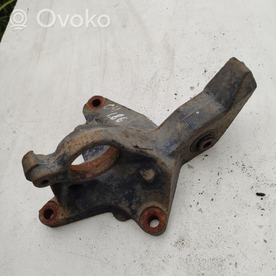 Citroen C4 I Pusašio pakabinamo guolio kronšteinas 9653504380