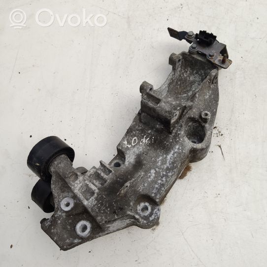 Renault Espace -  Grand espace IV Supporto del generatore/alternatore 8200533583