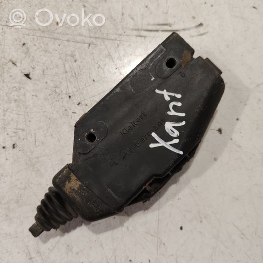 Citroen Xantia Verrouillage du bouchon du réservoir de carburant 66710