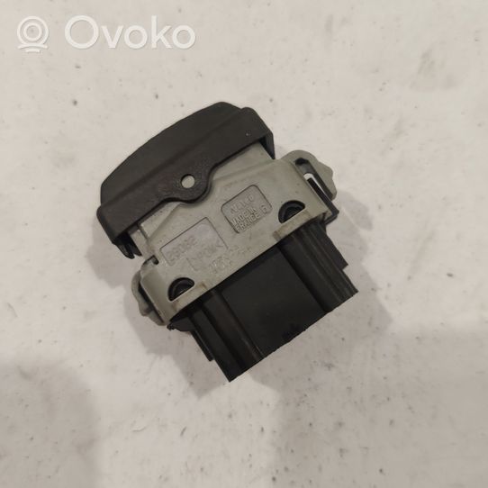 Renault Scenic II -  Grand scenic II Central locking switch button 179029