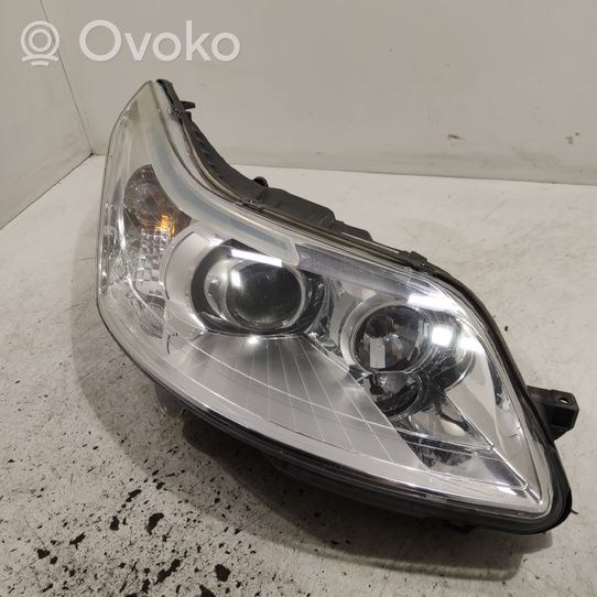 Citroen C4 II Lampa przednia 9684382880