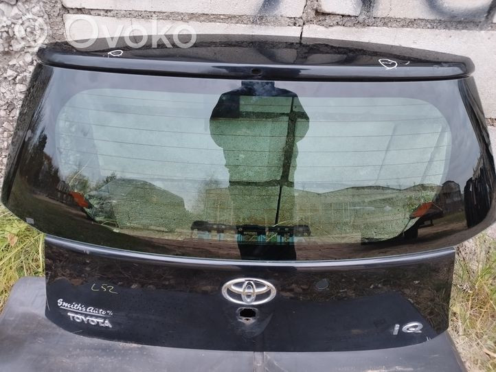 Toyota iQ Задняя крышка (багажника) 
