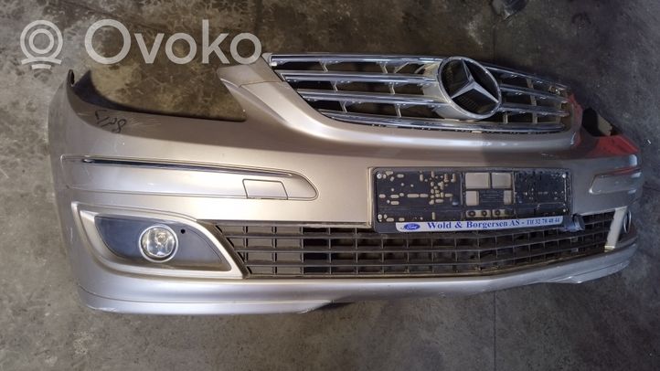 Mercedes-Benz B W245 Zderzak przedni A1698800783