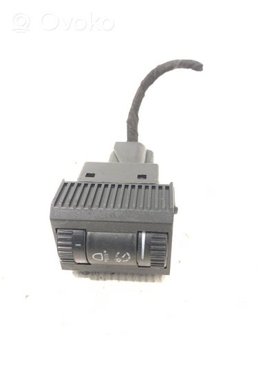 Volkswagen Polo IV 9N3 Headlight level height control switch 6Q0941333C