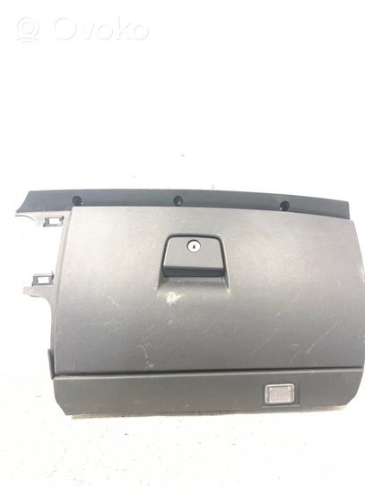 Volvo S40 Glove box 9123248