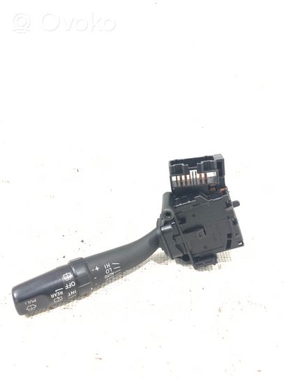 Toyota Avensis T250 Interruptor del limpiaparabrisas 73654