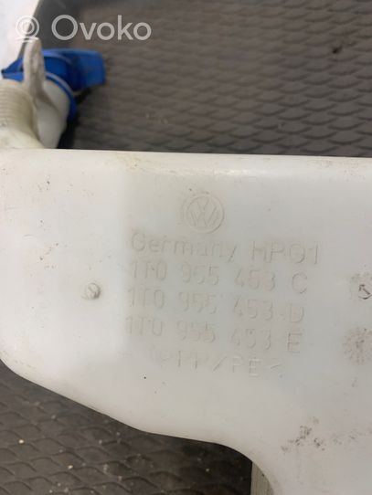 Volkswagen Touran I Zbiornik płynu spryskiwaczy lamp 1T0955453E