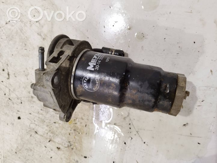 Toyota Corolla Verso AR10 Filtro de combustible 30143230002