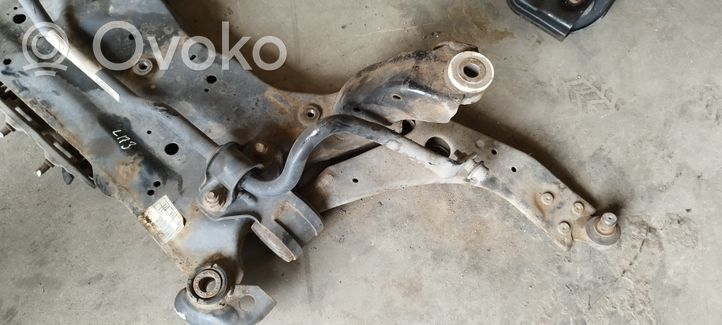 Ford Focus Sottotelaio anteriore 