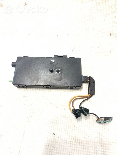 BMW 1 F20 F21 Amplificateur d'antenne 9226881