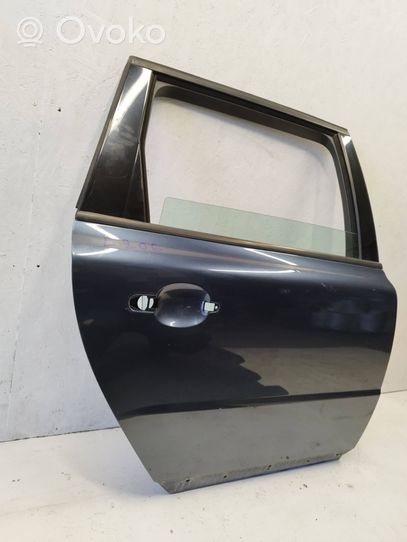 Volvo V70 Rear door 