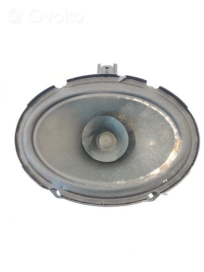 Mazda 6 Takaoven kaiutin 8125634