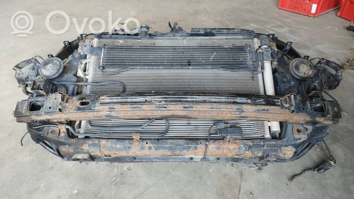 Hyundai Santa Fe Support de radiateur sur cadre face avant 