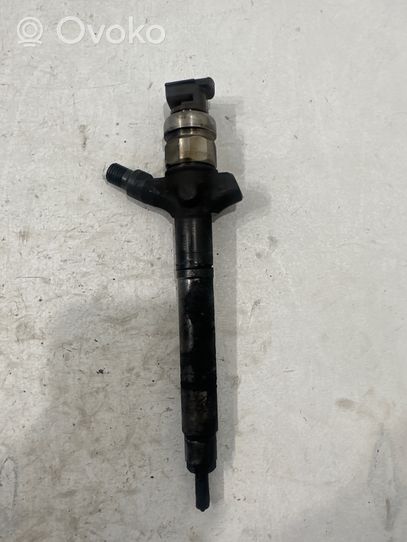 Toyota Avensis T250 Sprauslu komplekts 236700R180