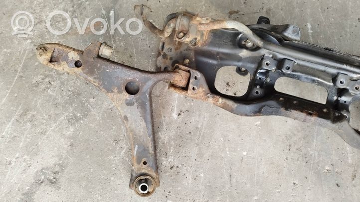 Subaru Legacy Sottotelaio anteriore 