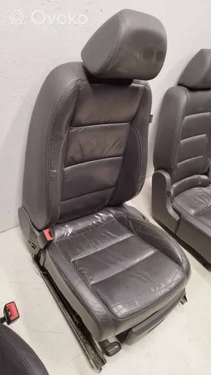 Volkswagen Touran I Juego del asiento 