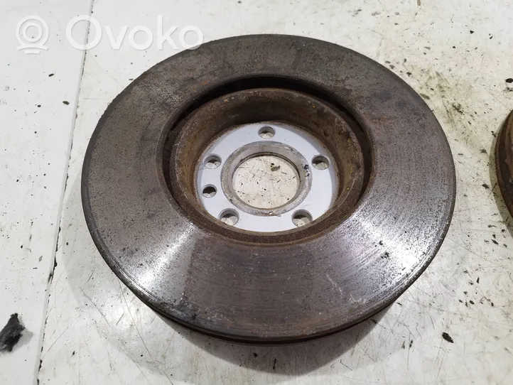 Land Rover Freelander 2 - LR2 Front brake disc 