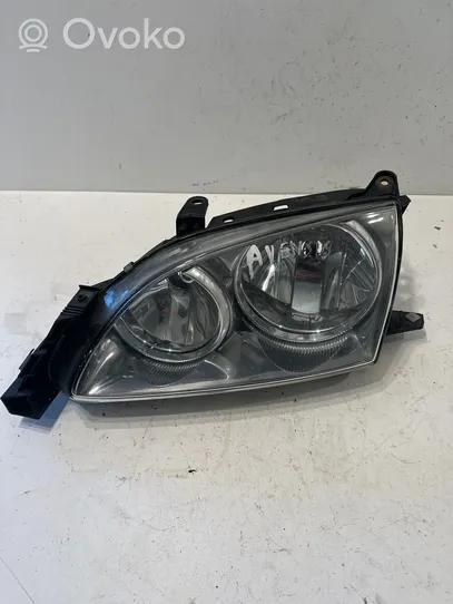 Toyota Avensis T220 Phare frontale 54534381