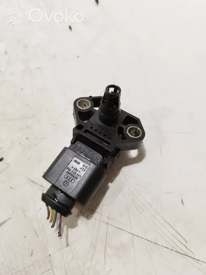 Volkswagen Touran I Air pressure sensor 038906051B