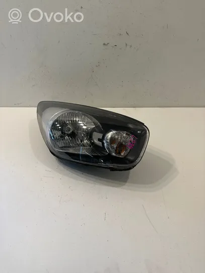 KIA Picanto Lampa przednia 921021Y0