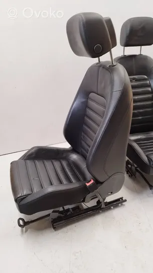 Volkswagen PASSAT B7 Juego del asiento 