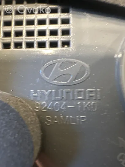 Hyundai ix20 Lampy tylnej klapy bagażnika 924041K0