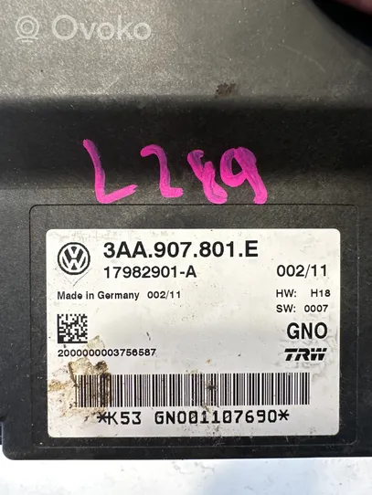 Volkswagen PASSAT B7 Käsijarrun ohjainlaite 3AA907801E