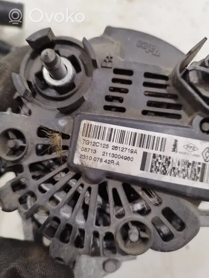 Renault Clio IV Alternator 231007842R