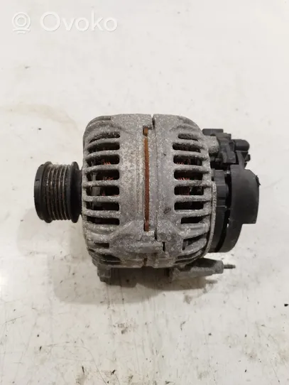 Volkswagen Golf V Generatore/alternatore 06F903023