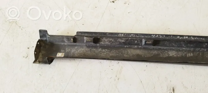 Volkswagen PASSAT B7 Sill 3aa853855