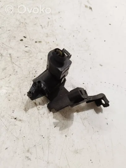 Volkswagen PASSAT B7 Solenoidinis vožtuvas 1k0906283