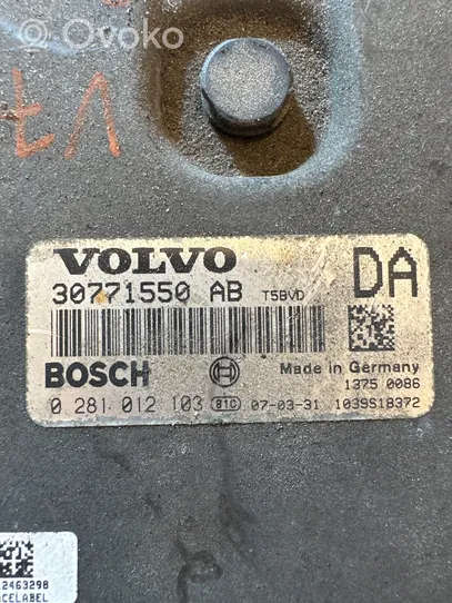 Volvo V70 Dzinēja vadības bloks 30771550AB