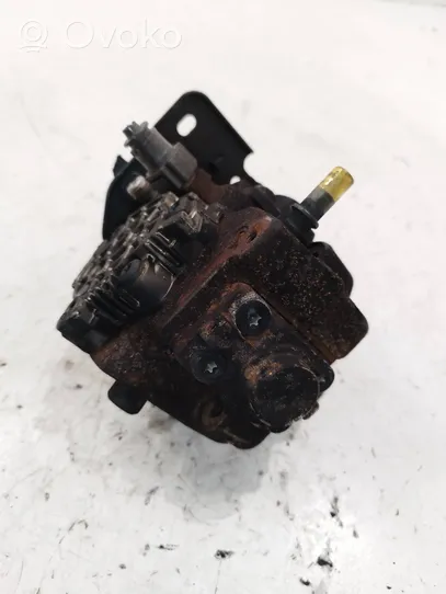 Volvo V70 Polttoaineen ruiskutuksen suurpainepumppu 9683703780A