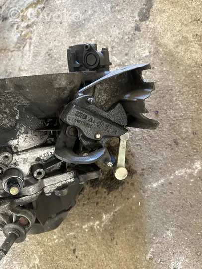 Citroen C4 I Manual 5 speed gearbox 20dm75