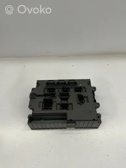 BMW 3 E90 E91 Module de fusibles PA6GFGK30