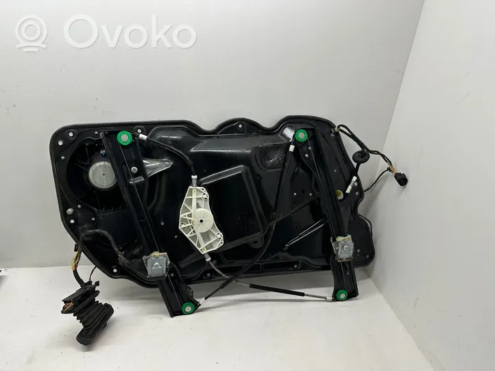 Volkswagen PASSAT B7 Front door window regulator with motor 3AA837756