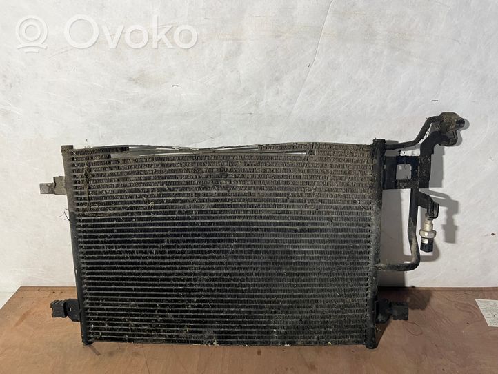 Volkswagen PASSAT B5.5 Ventilateur, condenseur de climatisation 